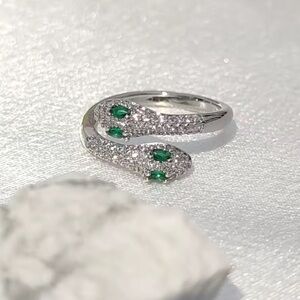 Serpenti Green Eyes Snake Crystal Adjustable Silver Ring